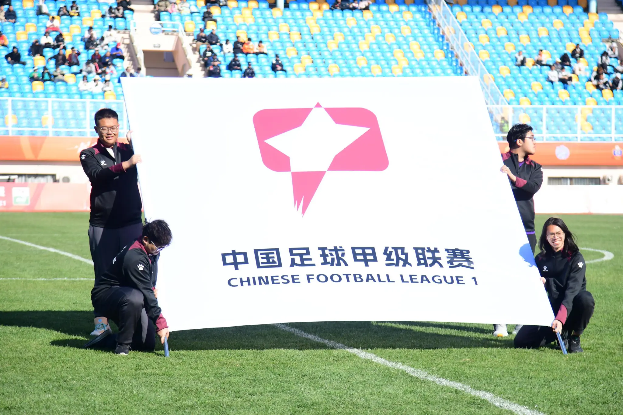 开云-中甲：梅州客负南京继续排名垫底；定南负亚泰遇赛季首败